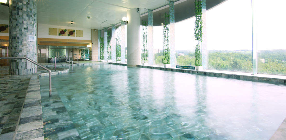 Great Panoramic Bath of Natural Jade